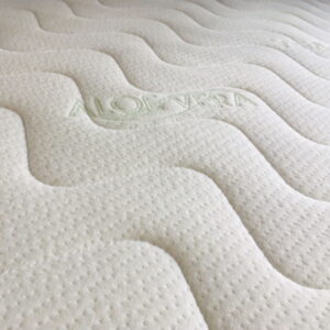 Jak wybrać idealny pokrowiec na materac? Poradnik zakupowy od polskiego producenta