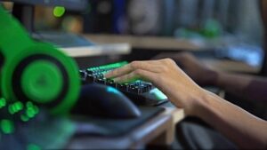 Ataki na infrastrukturę gier online – jak cyberprzestępcy wykorzystują ekosystem gamingowy