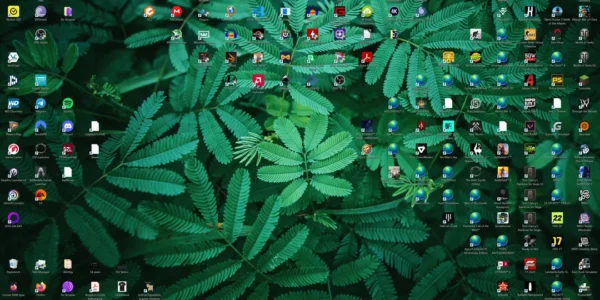 Jak ukryć wszystkie ikony pulpitu bez ich usuwania