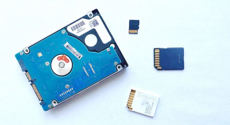 NTFS vs exFAT vs FAT32 – który system plików wybrać w Windows 11?