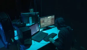 Tor Browser – jak działa i jakie daje możliwości w Darknecie?