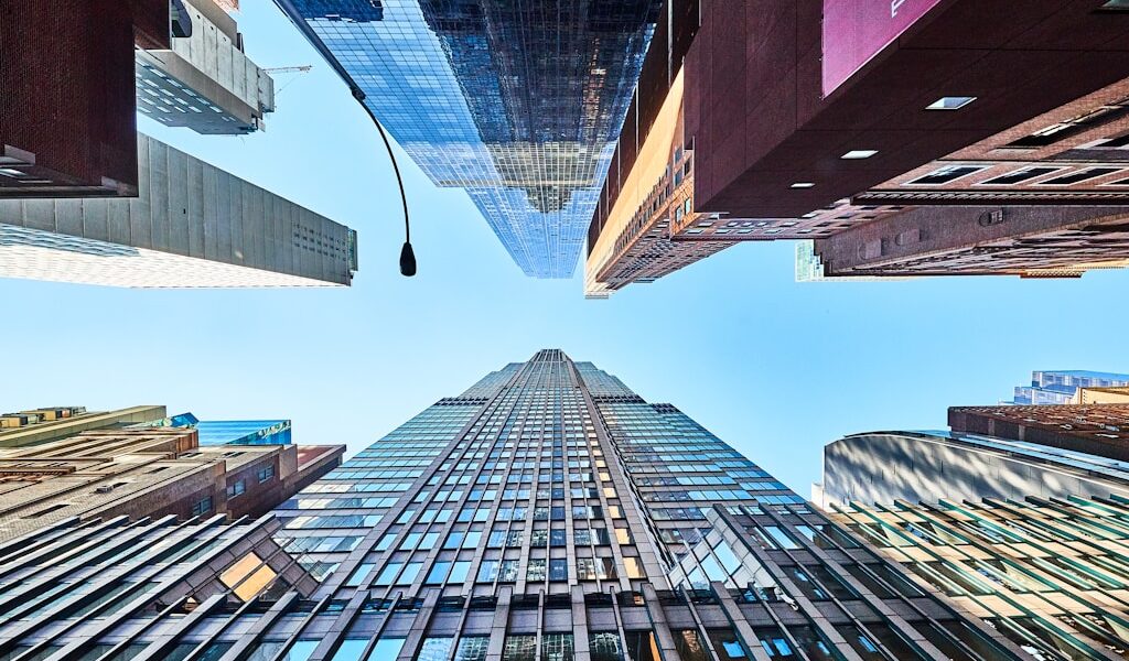 Doradztwo przy zakupie nieruchomości – kluczowe aspekty, na które warto zwrócić uwagę