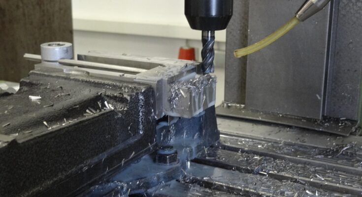 Nowe frezarki do metalu – kluczowy element modernizacji produkcji