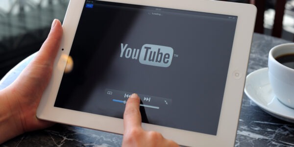 Jak tworzyć filmy na YouTube zoptymalizowane pod kątem SEO?