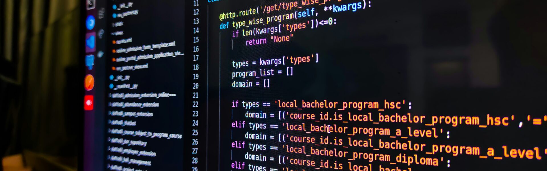 Przewodnik po skutecznym zarządzaniu projektami IT: kluczowe kroki i najlepsze praktyki