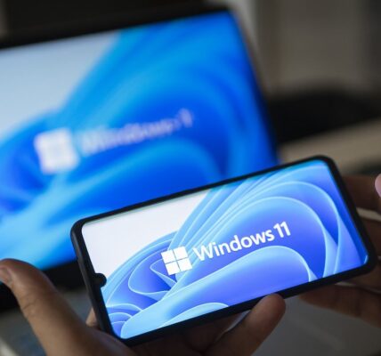 Android w Windows 11 – pełna integracja powiadomień i multitasking