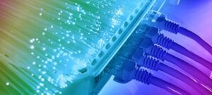 Bezpieczne korzystanie z Androida i Windows 11 w sieciach publicznych – kompletny poradnik