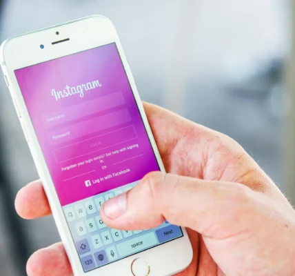 Jak zabezpieczyć konto na Instagramie w 2025 roku – poradnik krok po kroku
