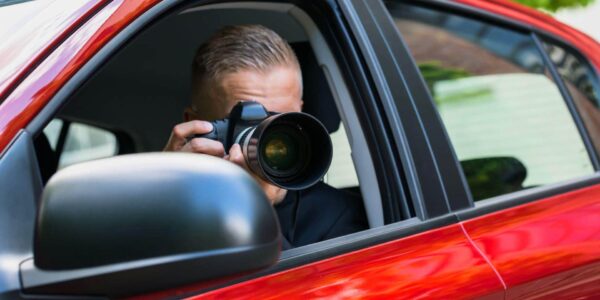 Kiedy warto skorzystać z usług prywatnego detektywa – Biuro Detektywistyczne Sigma radzi