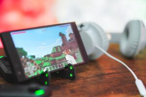 Najlepsze triki dla graczy na Androidzie w 2025 – zwiększ wydajność i płynność gier