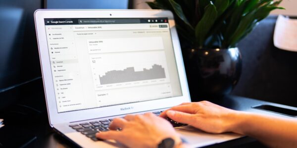 Pozycjonowanie stron internetowych z wykorzystaniem AI