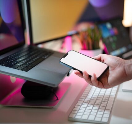 ABC dla Biznesu: Hurtowa Sprzedaż Akcesoriów GSM