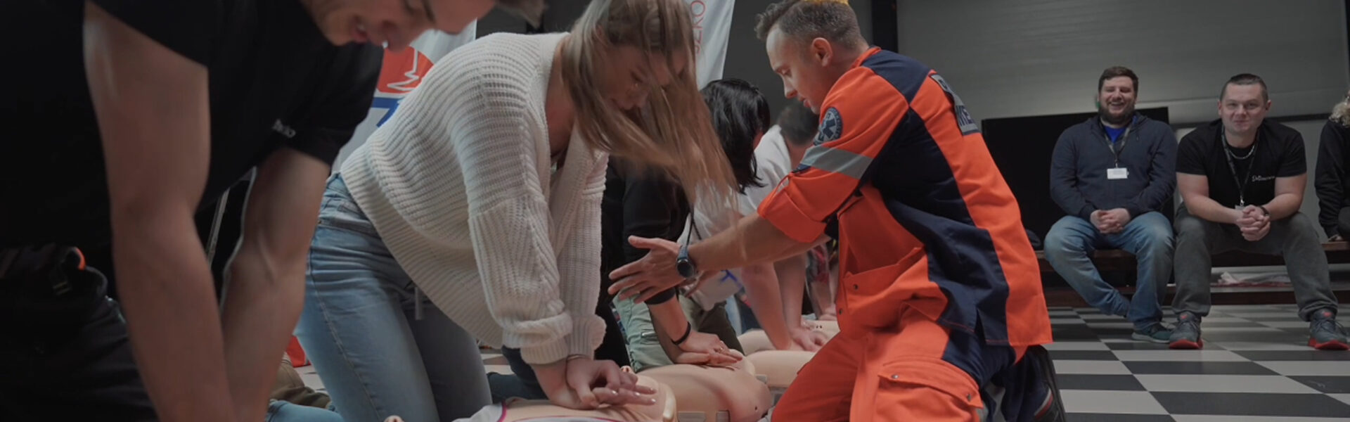 Kurs pierwszej pomocy Poznań - naucz się ratować życie!