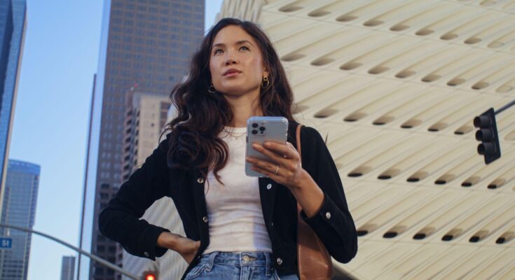 Jak aktywować eSIM w iPhone – krok po kroku