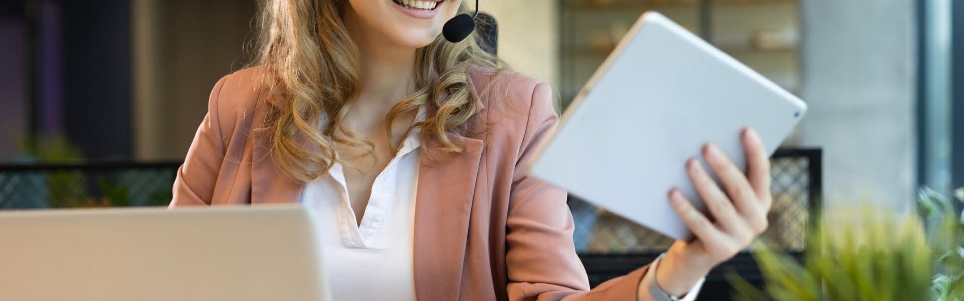 Oprogramowanie Call Center: Klucz do Efektywnej Obsługi Klienta w 2025 Roku