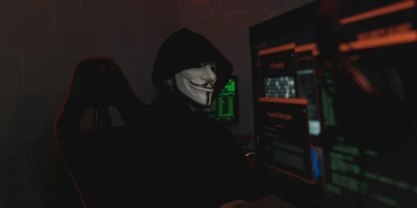 Techniki wyszukiwania informacji i śledzenia w sieci — przewodnik po OSINT