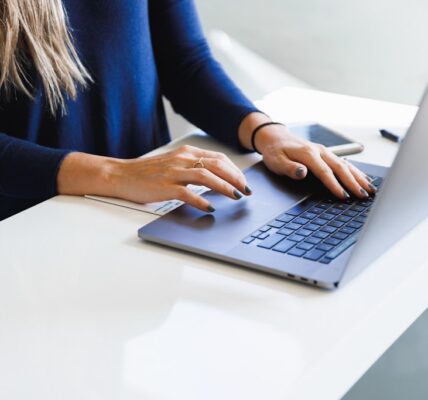 Internet do domu bez tajemnic – co wybrać?