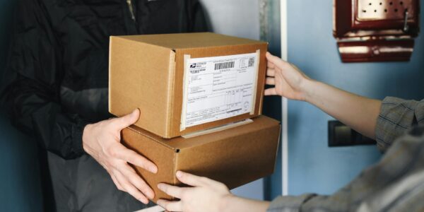 Sposoby na obniżenie kosztów przesyłek w e-commerce: zaawansowany przewodnik dla skalujących biznes