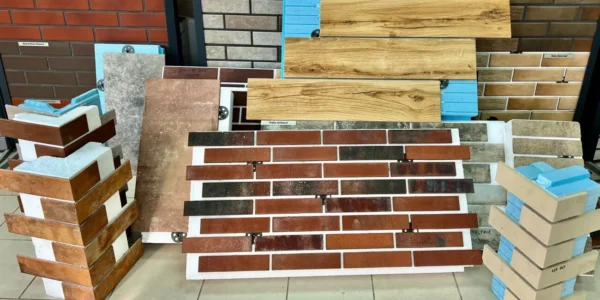 Thermopaneele mit Klinkerfliesen ™Royal Facade – moderne Fassadendämmung