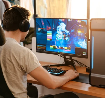 Jak sprawdzić, czy komputer nadaje się do gier? Prosty poradnik dla początkujących