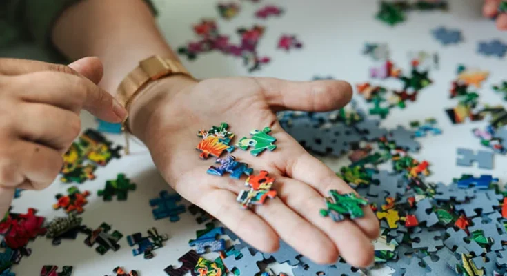 Puzzle, gry logiczne i układanki – jak rozwijają mózg i dlaczego warto po nie sięgać