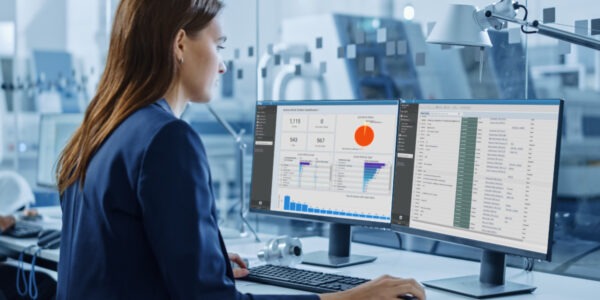 Wspieraj utrzymanie ruchu systemem CMMS od Queris – nowoczesne podejście do zarządzania produkcją