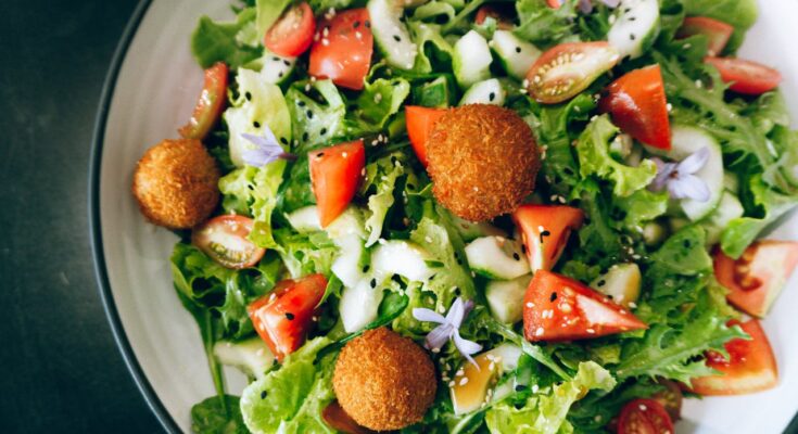 Jak zdrowo jeść, pracując zmianowo?