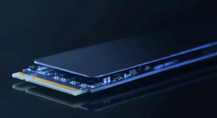 Szybkie dyski SSD i Windows 11 – dlaczego nie zawsze przyspieszają system?