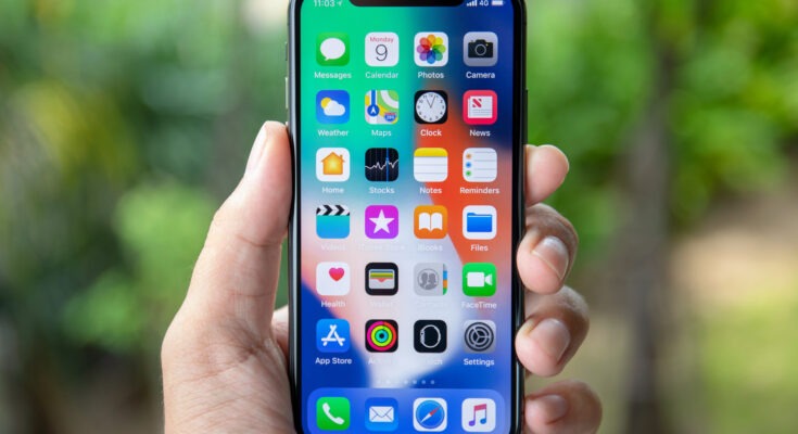 Hybrydowe szkło hartowane do iPhone - czym różni się od tradycyjnego szkła i folii?