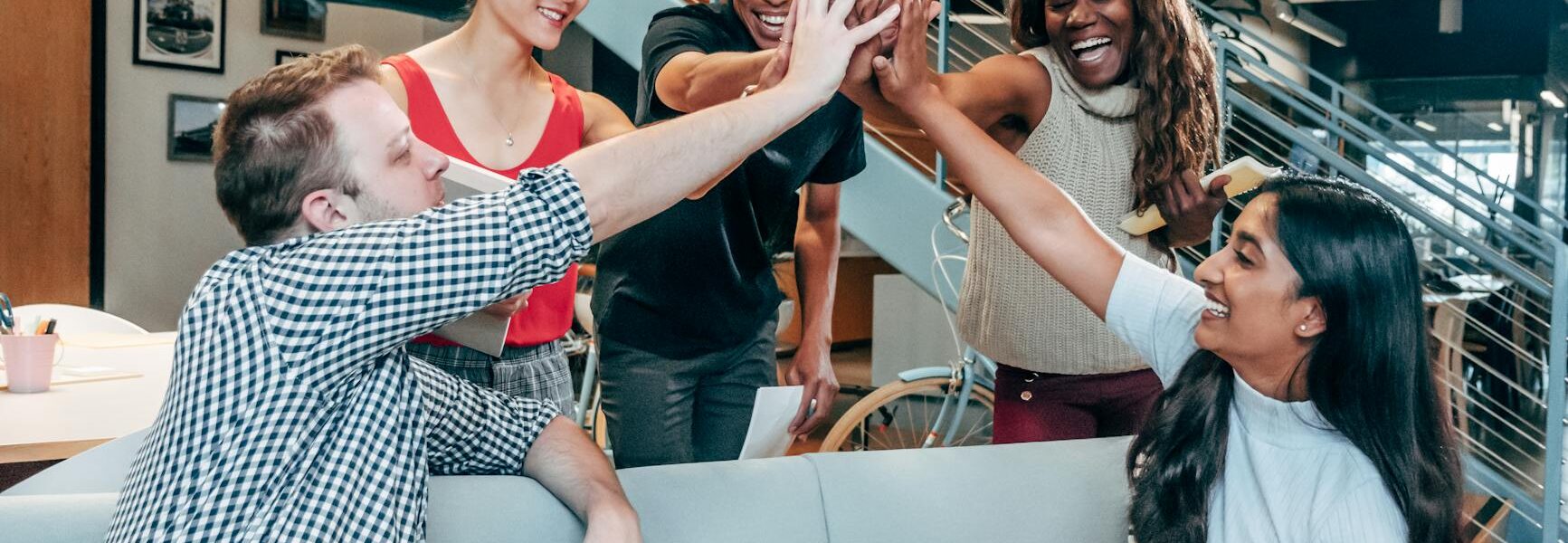 Agencja performance marketingu – jak wybrać partnera, który realnie dowozi sprzedaż i leady?