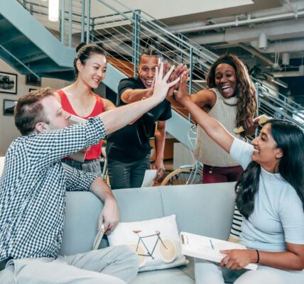 Agencja performance marketingu – jak wybrać partnera, który realnie dowozi sprzedaż i leady?