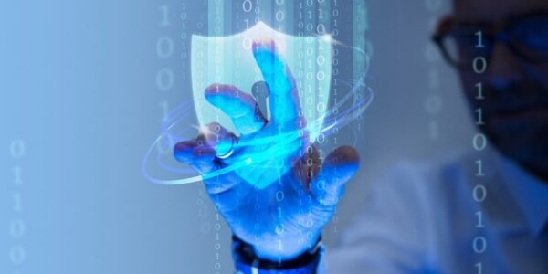 Cyberzagrożenia mobilne w 2026 roku – od malware po deepfake i ataki na aplikacje bankowe