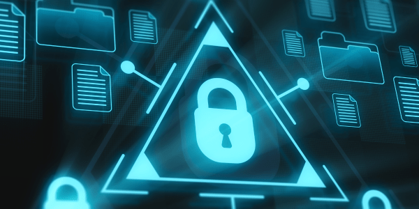 Czym system różni „błąd użytkownika” od „incydentu bezpieczeństwa”