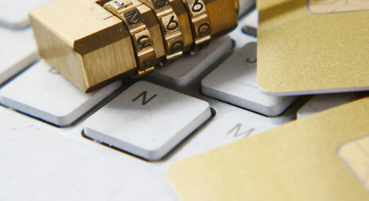 Hasła vs Passkeys vs MFA – co wybrać w 2026 roku