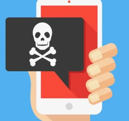 Spyware i stalkerware na Androidzie – jak wykryć, że ktoś Cię szpieguje