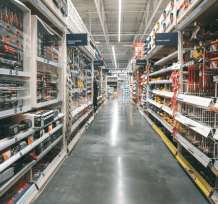 Hurtownia budowlana – centrum materiałów i akcesoriów na każdym etapie budowy