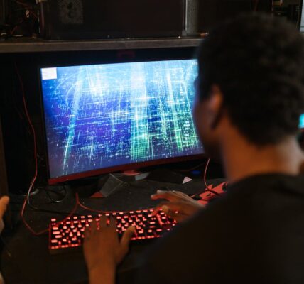 Jaki RAM kupić do obsługi programów graficznych? Dobieramy pamięć RAM do komputera