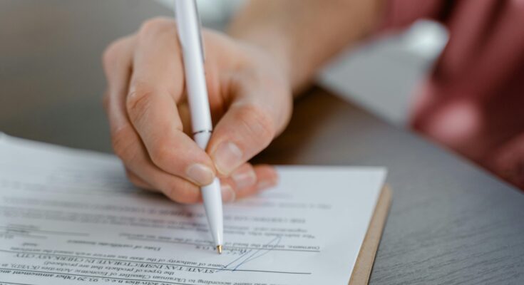 Czy można sprzedać mieszkanie po podpisaniu umowy deweloperskiej?