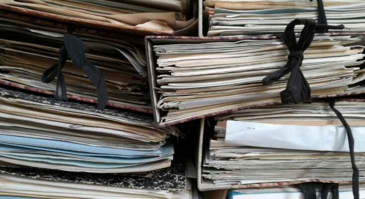 Jak dbać o sprawną archiwizację dokumentów firmowych?