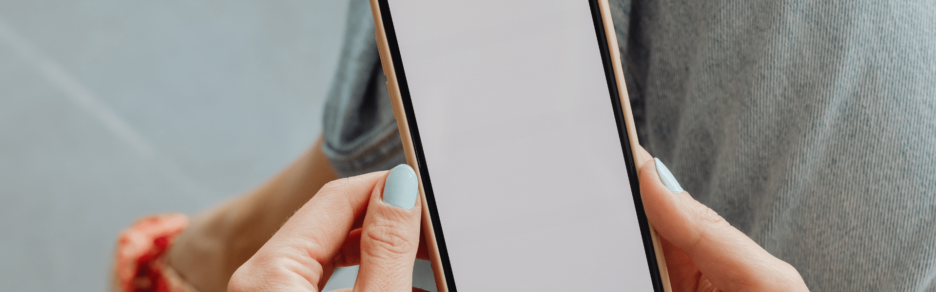 Jak nie przepłacić za internet w roamingu UE? 10 praktycznych zasad dla podróżujących