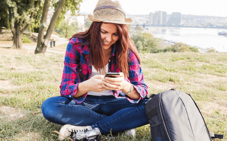 Czym jest i jak działa eSIM?