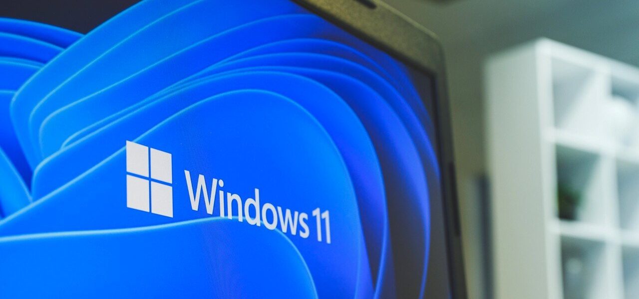 Dlaczego Windows 11 sam włącza lub wyłącza usługi – jak działa automatyczne zarządzanie systemem