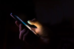 Dlaczego transakcja kryptowalutowa może utknąć na wiele godzin lub dni