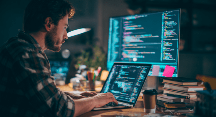 Jak nauczyć się programowania samodzielnie od podstaw w 2026 roku