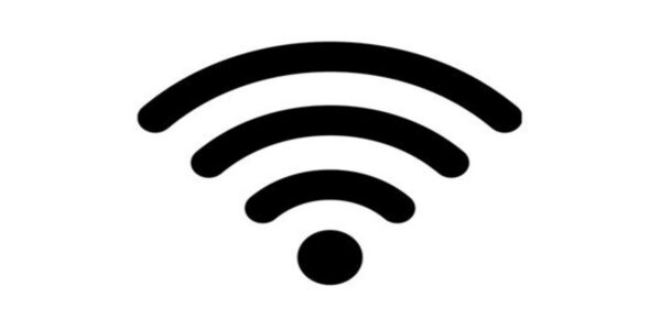 Android rozłącza Wi-Fi po wygaszeniu ekranu – brak internetu w tle