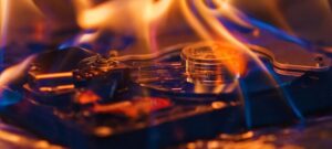 Dlaczego dysk ma 100% użycia mimo braku aktywności użytkownika? Kompleksowa analiza problemu