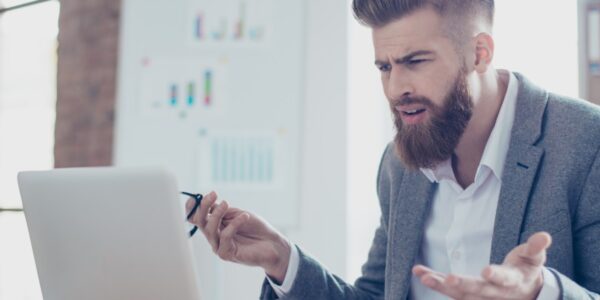 Dlaczego komputer długo się uruchamia – analiza procesu bootowania