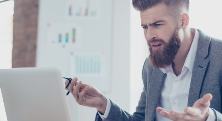 Dlaczego komputer długo się uruchamia – analiza procesu bootowania