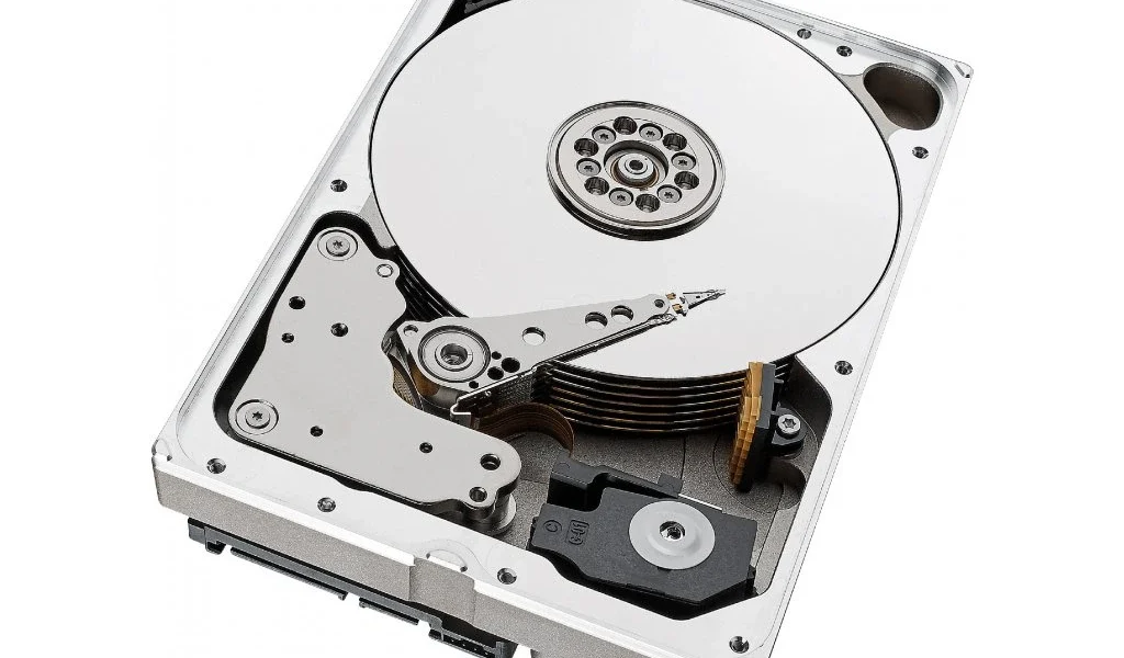 Dlaczego system długo wyszukuje pliki mimo ich obecności na dysku