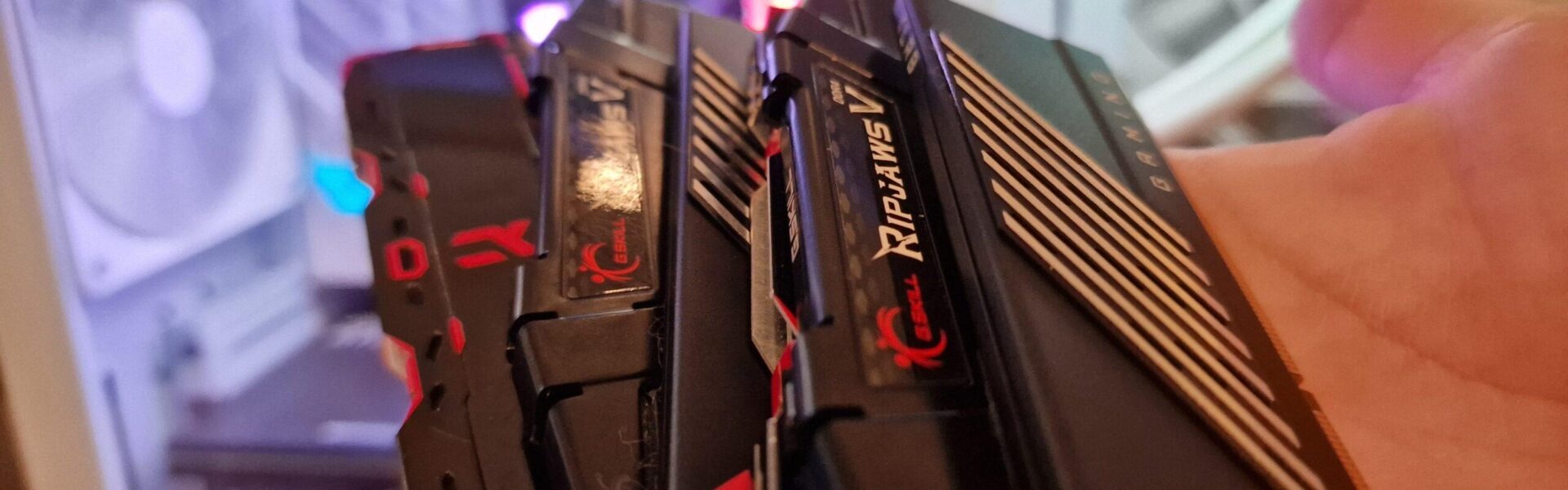 Dlaczego system zużywa dużo pamięci RAM bez uruchomionych aplikacji